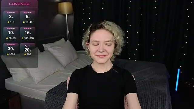 HottoKori stripchat live cam model