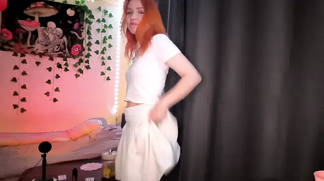 EngelFlood stripchat live cam model
