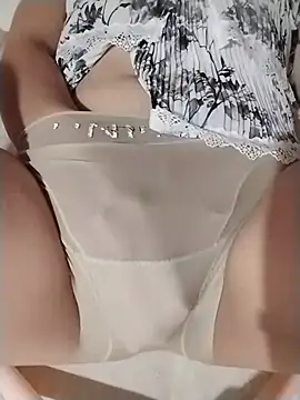 -Brooch- stripchat live cam model