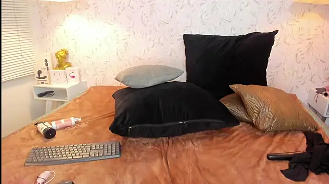 Brenda_Brm stripchat live cam model