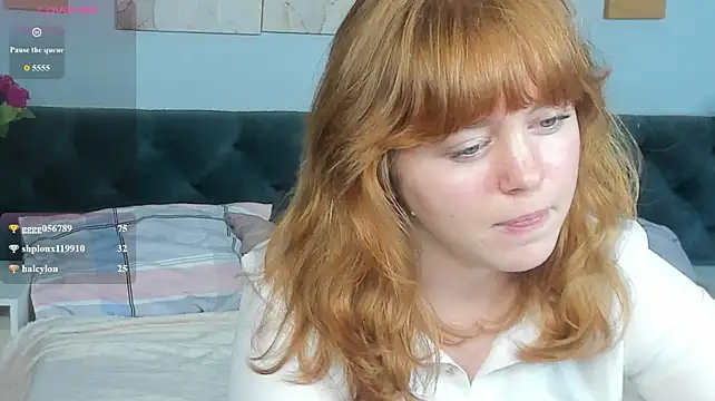 ReneeFoxy_ stripchat live cam model