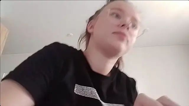 ShanteYeddo stripchat live cam model