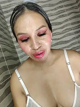 Chiquichupona stripchat live cam model