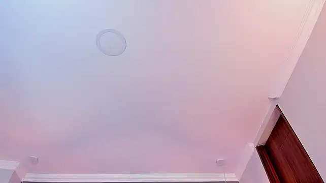 Nina_Ford stripchat live cam model