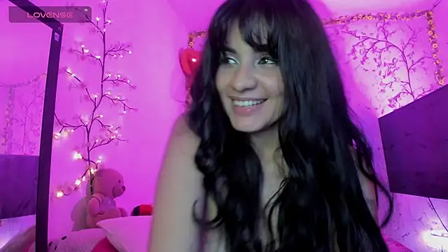 elissa_iris stripchat live cam model