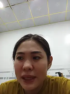 -Arabella- stripchat live cam model