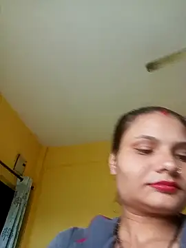 Priti_hote stripchat live cam model
