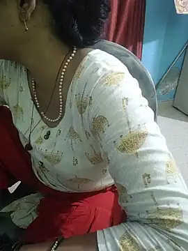SexySujataa stripchat live cam model