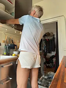 SexyLeon8 stripchat live cam model