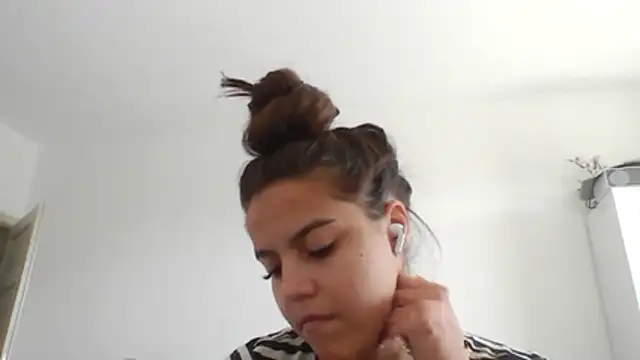 Di_Gi stripchat live cam model