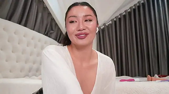lory_leen stripchat live cam model