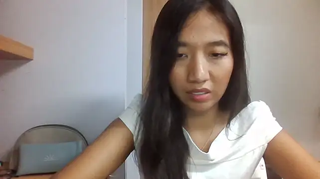 JenneferMicheau stripchat live cam model