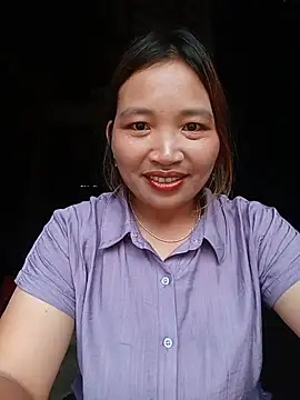 sowbibi- stripchat live cam model