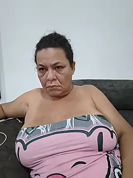 AnittaTettona stripchat live cam model