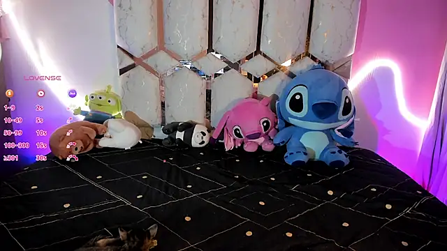 Amanda_klaire stripchat live cam model