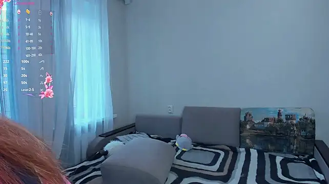 TarynPalek stripchat live cam model