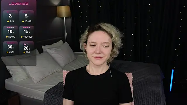 HottoKori stripchat live cam model