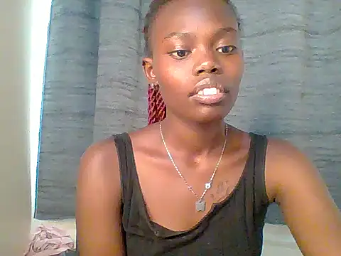 Sweet_quincy stripchat live cam model
