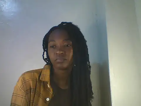 cutebrownny stripchat live cam model