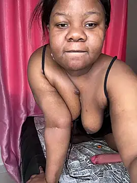 ThickyMel stripchat live cam model