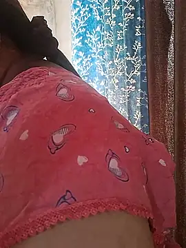 Ravina_patil1 stripchat live cam model