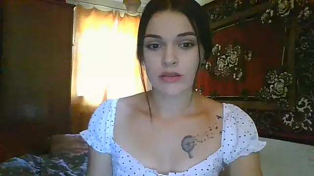 MilaPrescott stripchat live cam model