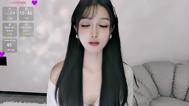 lulu-789 stripchat live cam model