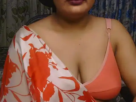 Wow-ruchi stripchat live cam model