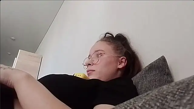 ShanteYeddo stripchat live cam model