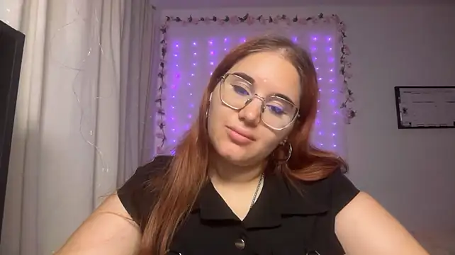 greyasella stripchat live cam model