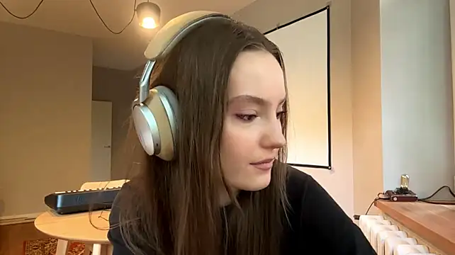RinaCiciora stripchat live cam model