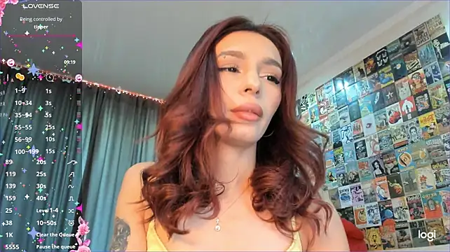 Lisolin stripchat live cam model