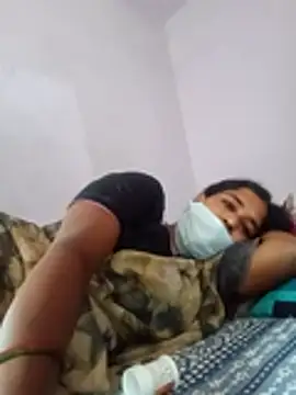 radhika78990 stripchat live cam model