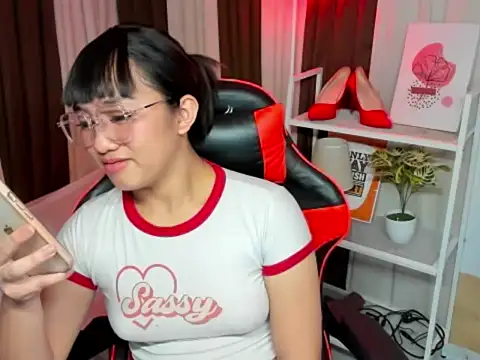Alodia_so_hot stripchat live cam model