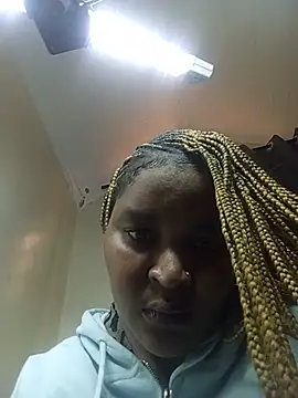 Lesky775 stripchat live cam model
