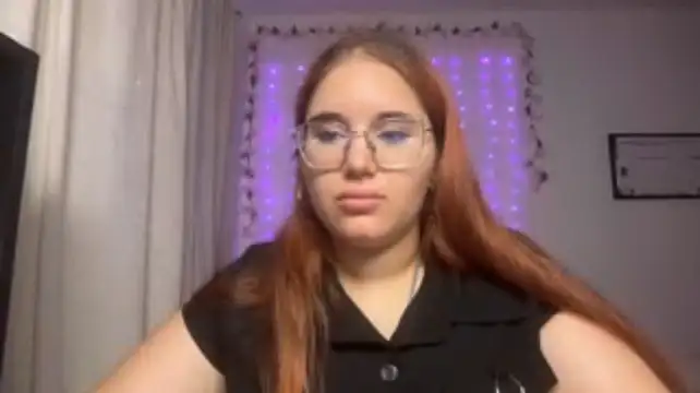 greyasella stripchat live cam model