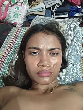 0_bella_0 stripchat live cam model