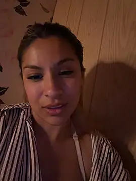 JessyAfterDark stripchat live cam model