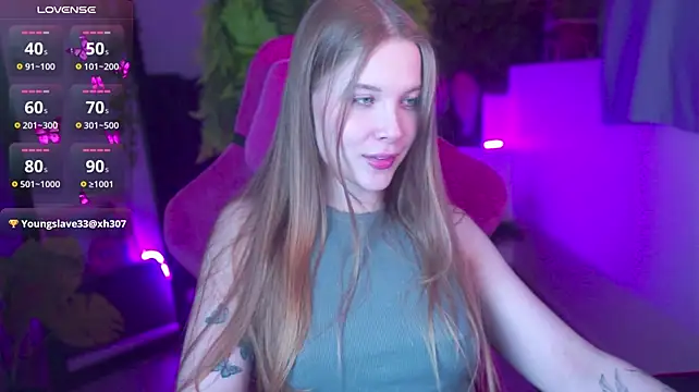 CuteMousee stripchat live cam model