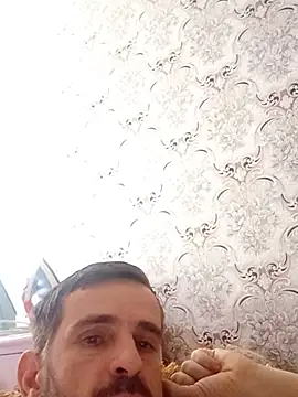 bubu38Goody stripchat live cam model
