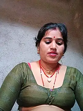 Hot_kamla stripchat live cam model