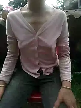 mary-cor stripchat live cam model