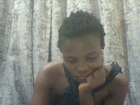 tina_2030 stripchat live cam model