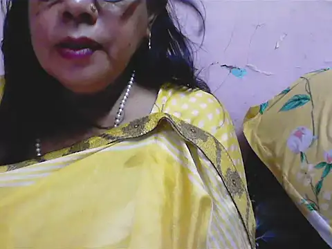 Sweet_ritika143 stripchat live cam model