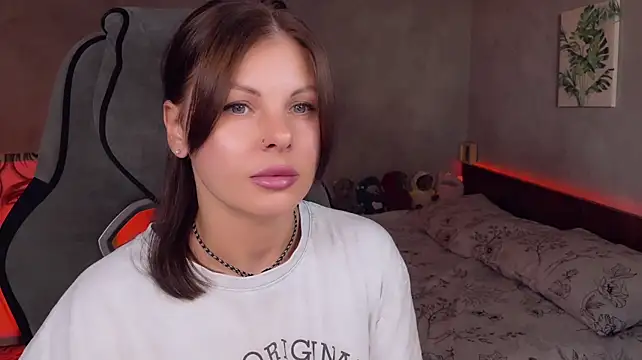 Alaska_ya stripchat live cam model