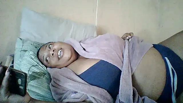bustyboobs27 stripchat live cam model