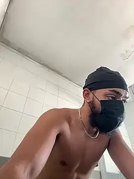 TheGentleSinner stripchat live cam model