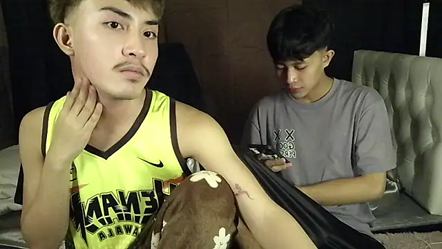 Urloverhardcock stripchat live cam model
