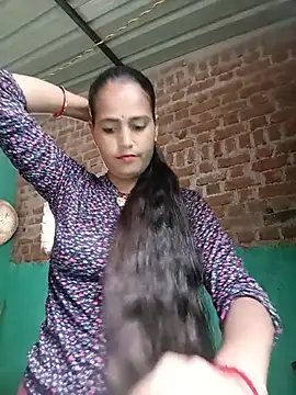 Radhika97A stripchat live cam model