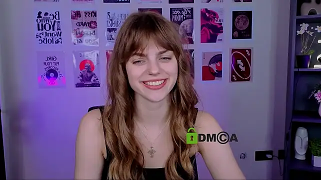 naya_may stripchat live cam model